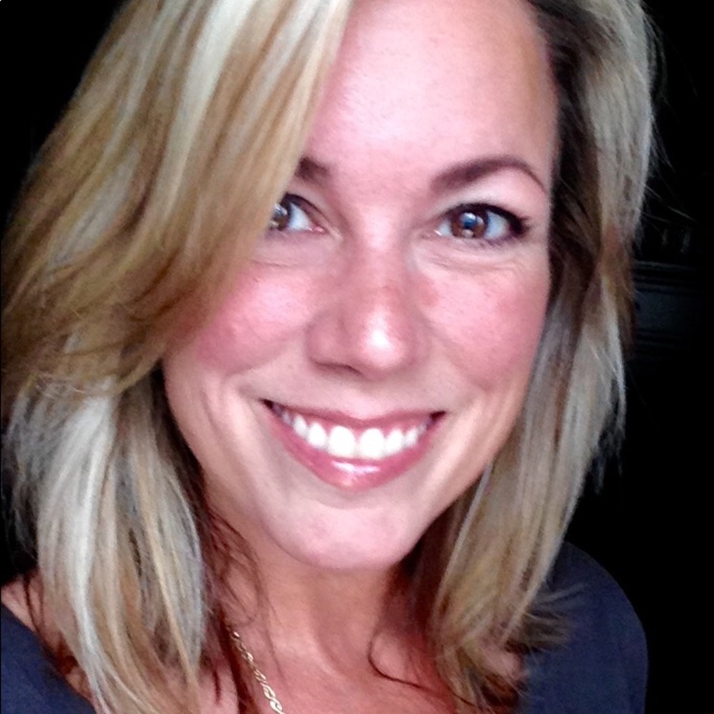 Meet your Posher, Angela
